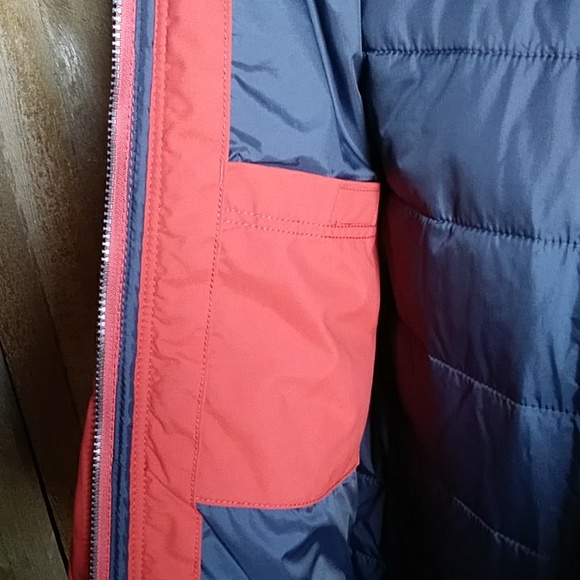 Carhartt rain defender jacket small (4-6) - Picture 11 of 15